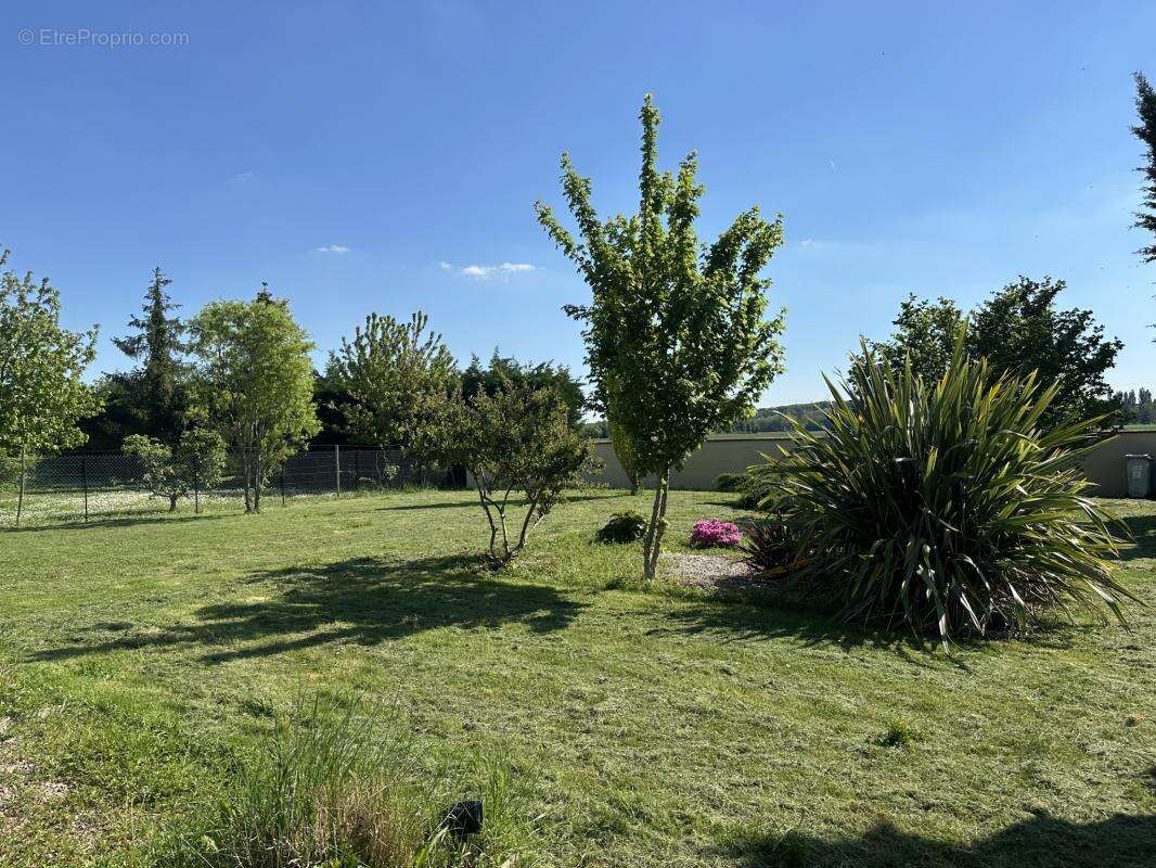 Maison à VILLIERS-SUR-LOIR