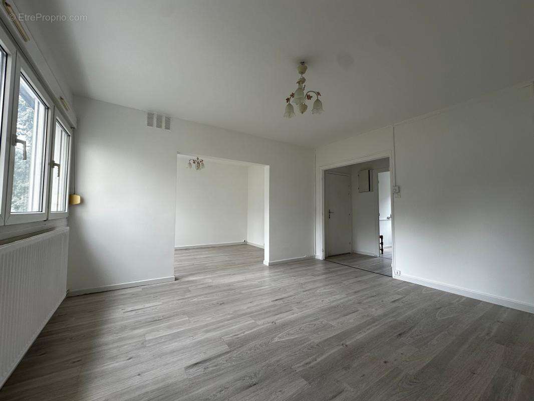 Appartement à LAXOU