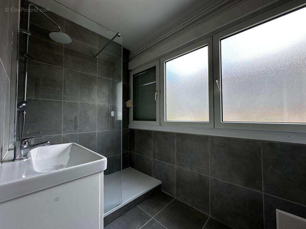 Appartement à LAXOU