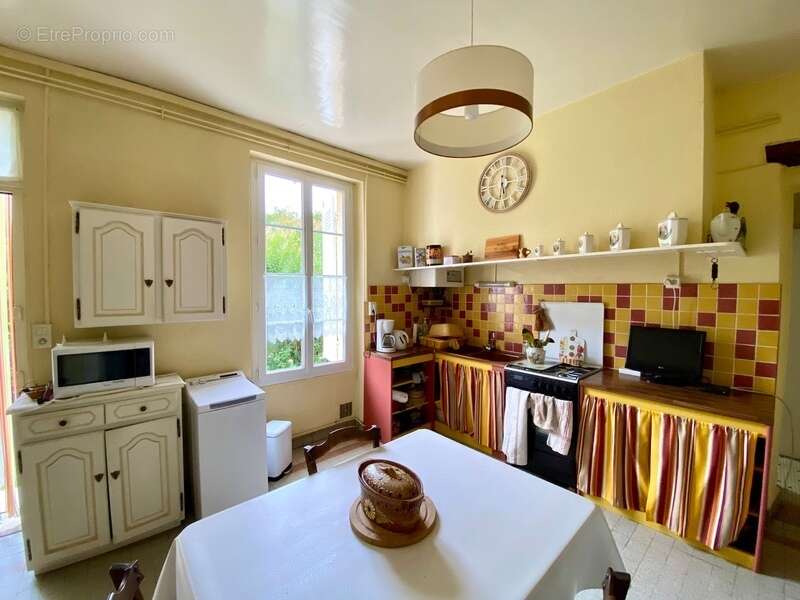 Maison à SAINT-PIERRE-DU-MONT