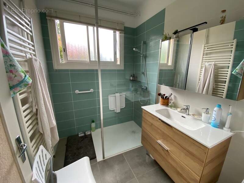 Maison à SAINT-PIERRE-DU-MONT