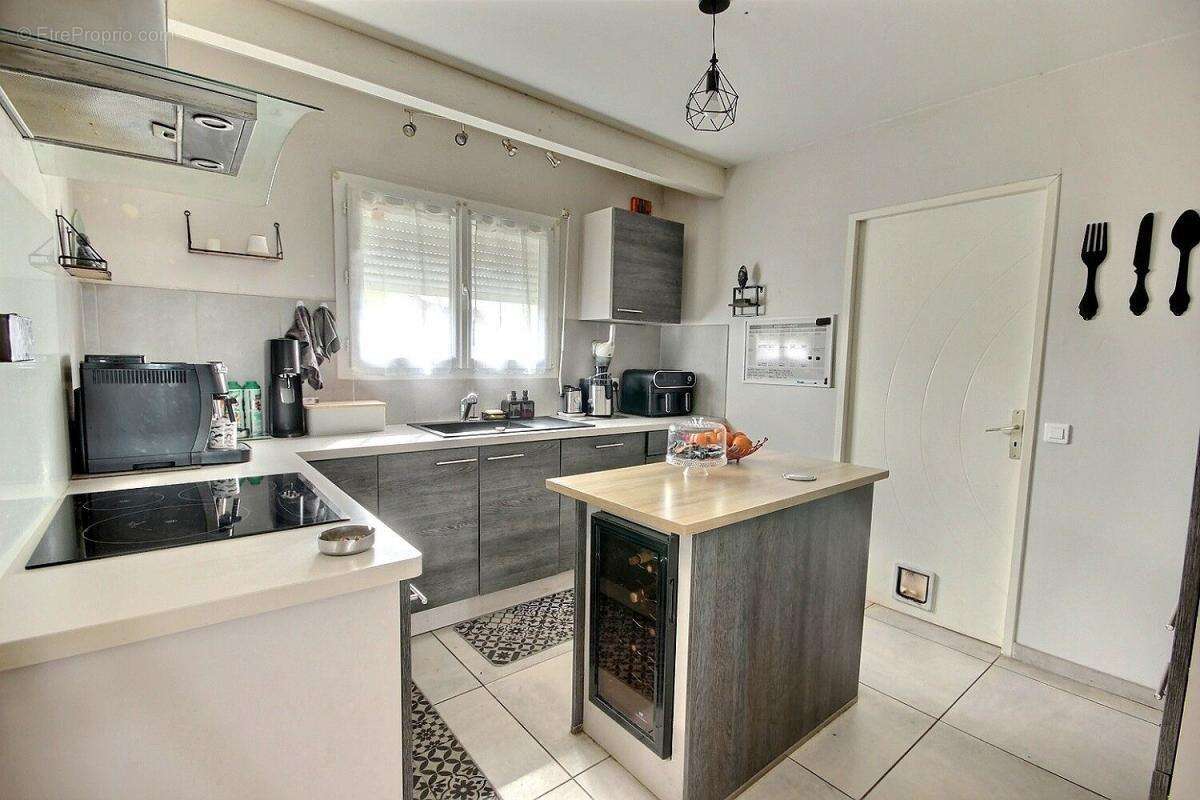 Maison à SAINT-MEDARD