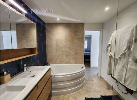 Maison à CASTELNAU-LE-LEZ