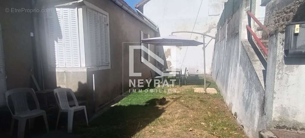 Maison à LE CREUSOT