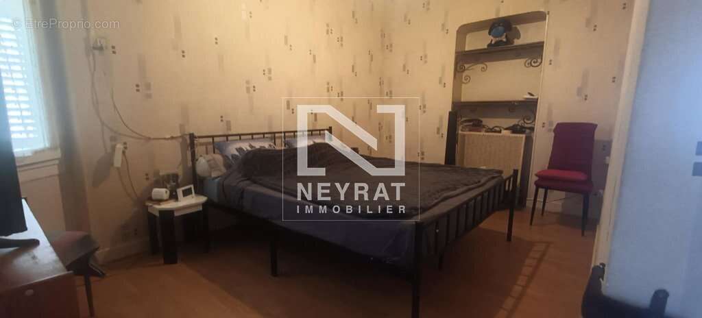 Maison à LE CREUSOT