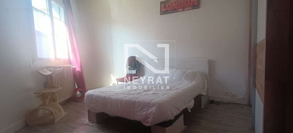 Maison à LE CREUSOT