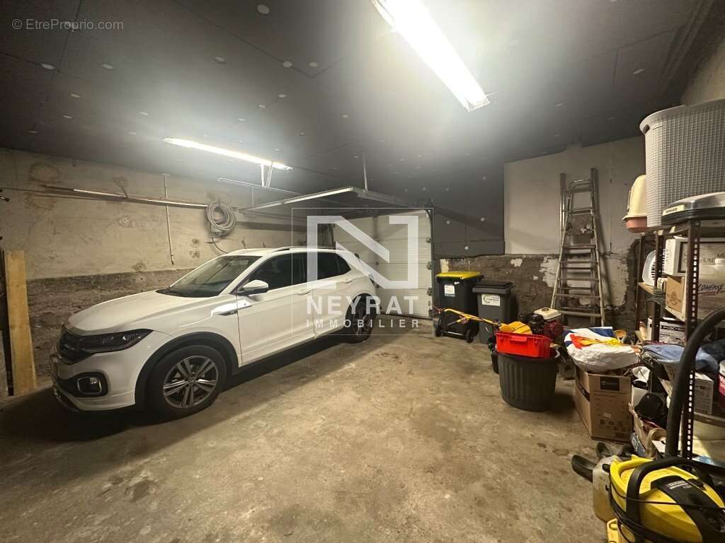 Appartement à PARAY-LE-MONIAL