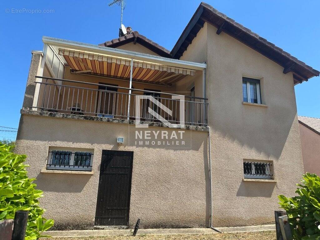 Appartement à PARAY-LE-MONIAL