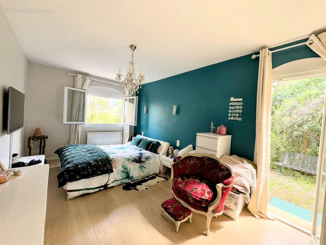 Maison à VILLELONGUE-DELS-MONTS