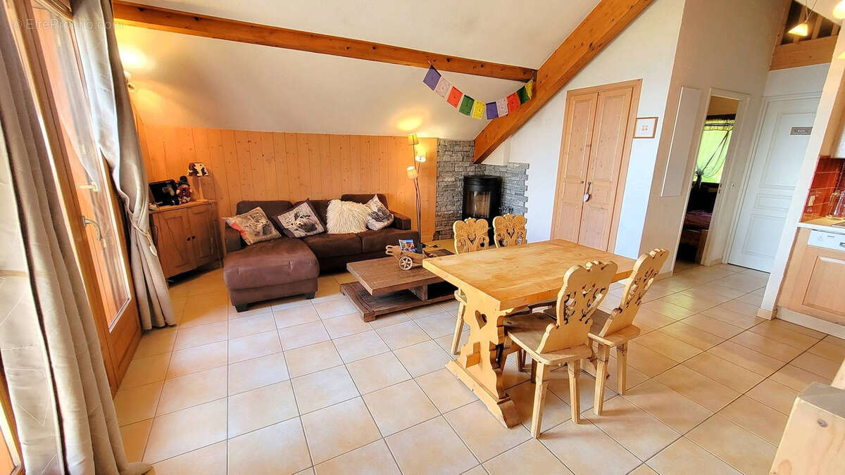 Appartement à SAINT-MICHEL-DE-CHAILLOL