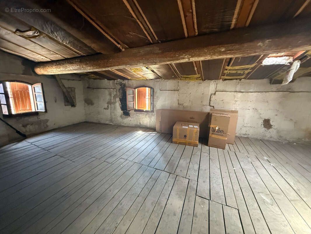 Maison à SAINT-GILLES