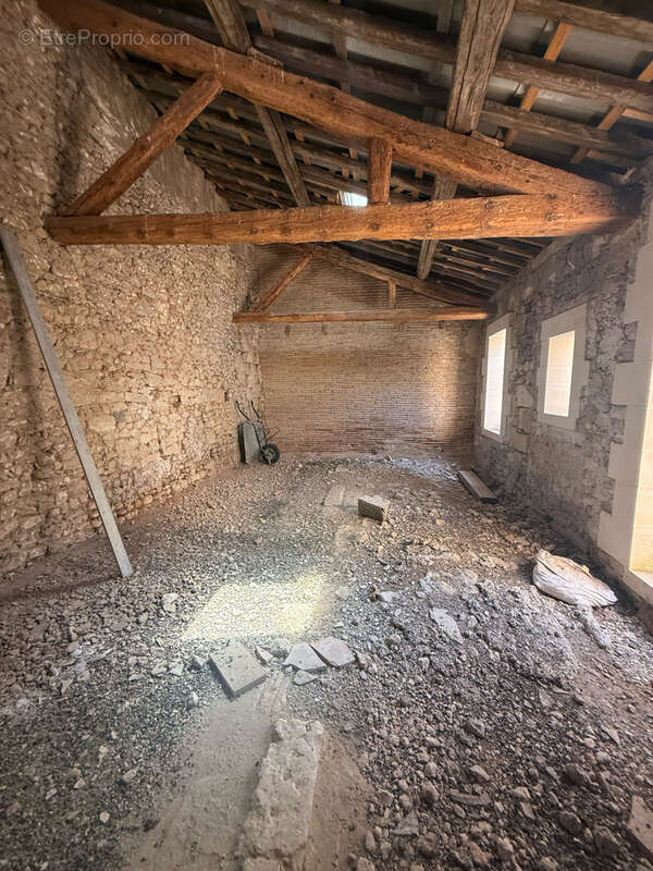 Maison à SAINT-GILLES