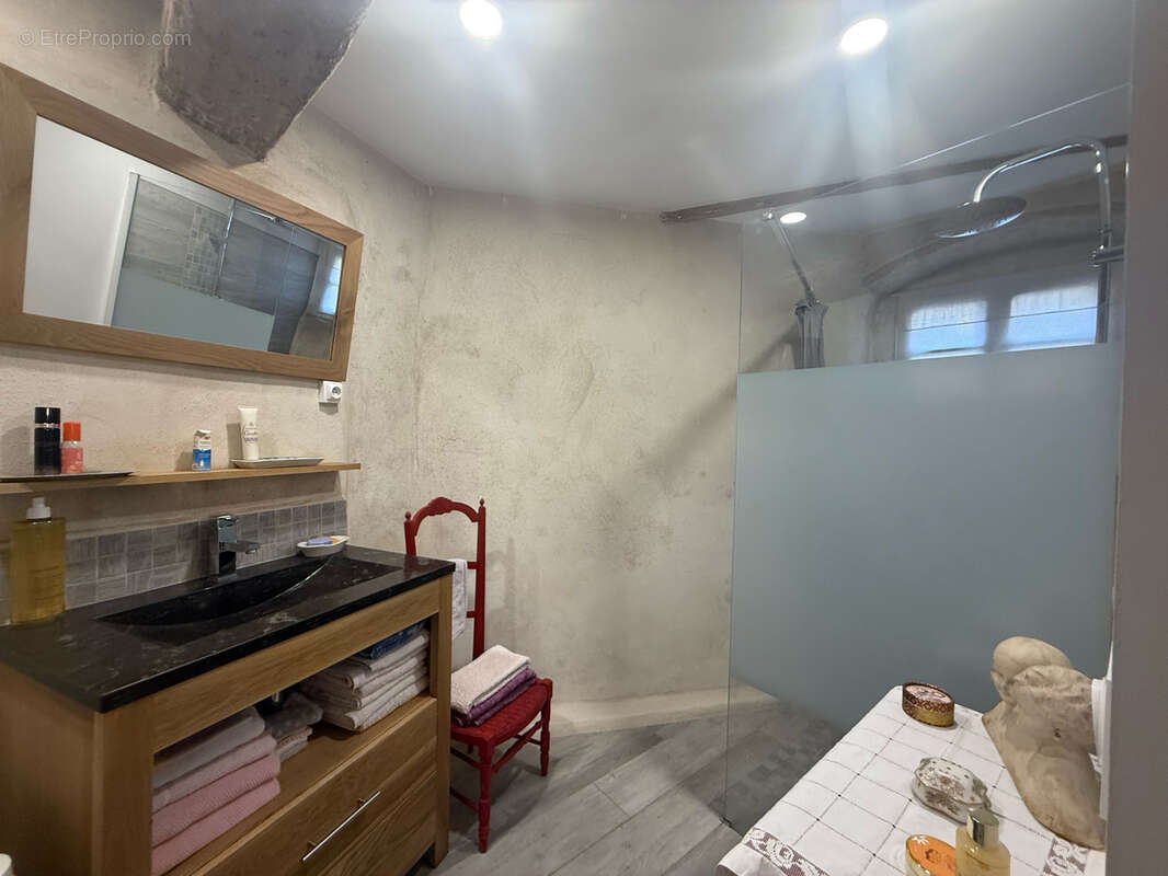 Maison à SAINT-GILLES