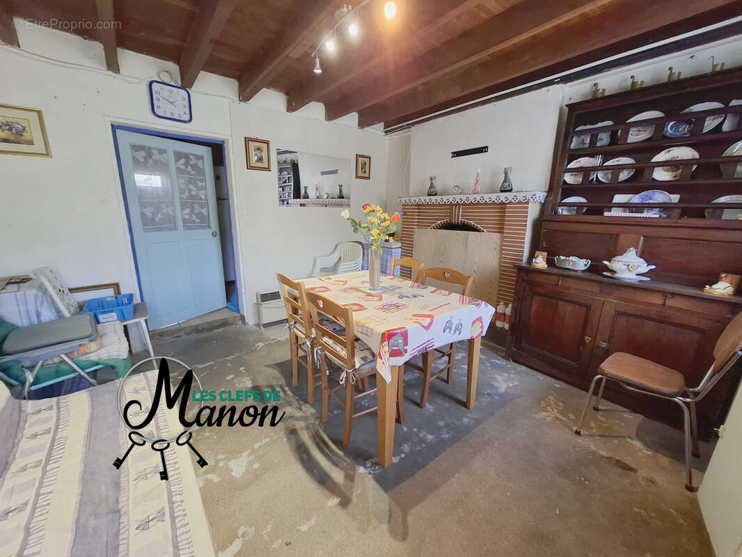 Maison à BESSINES-SUR-GARTEMPE