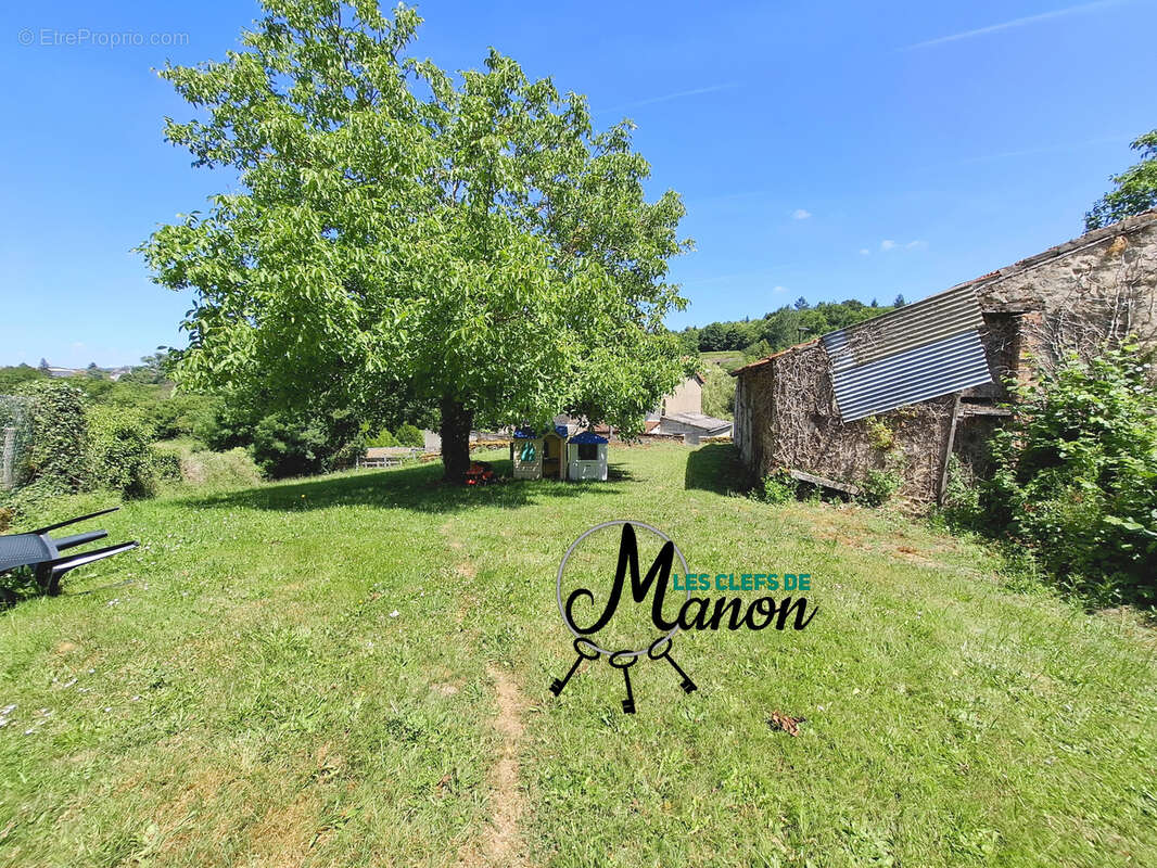 Maison à BESSINES-SUR-GARTEMPE