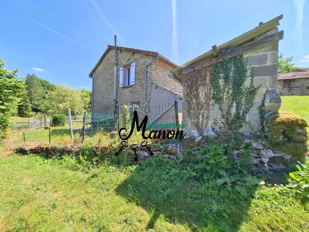 Maison à BESSINES-SUR-GARTEMPE