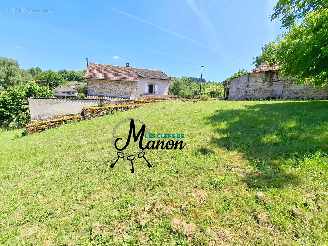 Maison à BESSINES-SUR-GARTEMPE