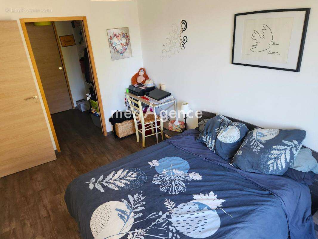 Maison à CUBZAC-LES-PONTS