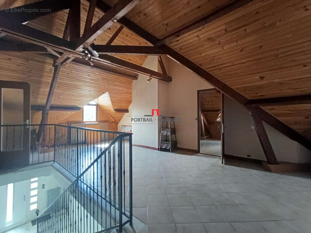 Maison à CARBON-BLANC