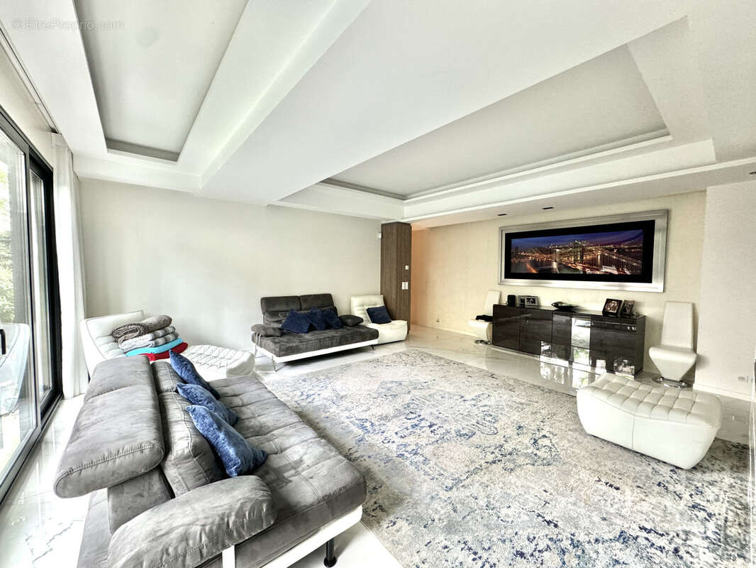 Appartement à SAINT-MANDE