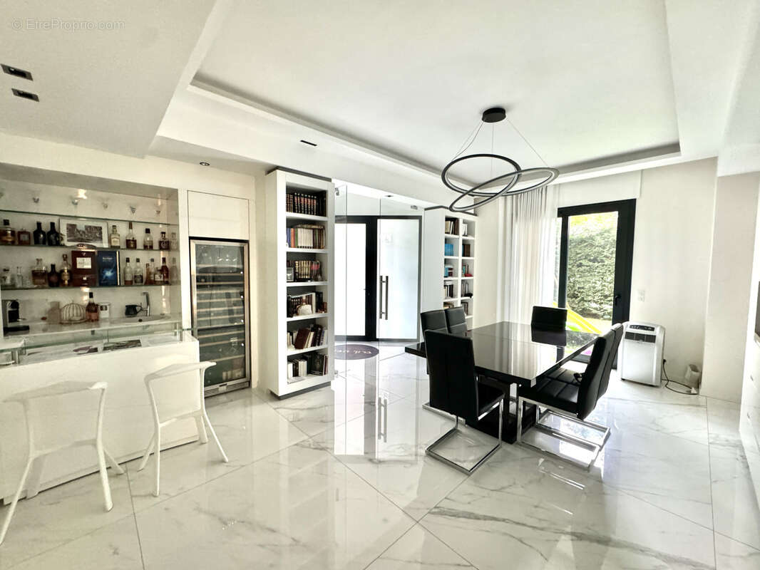 Appartement à SAINT-MANDE