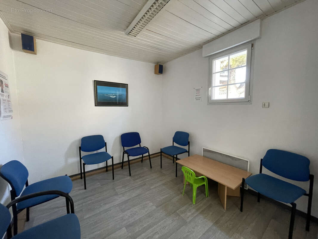 Commerce à L&#039;EPINE