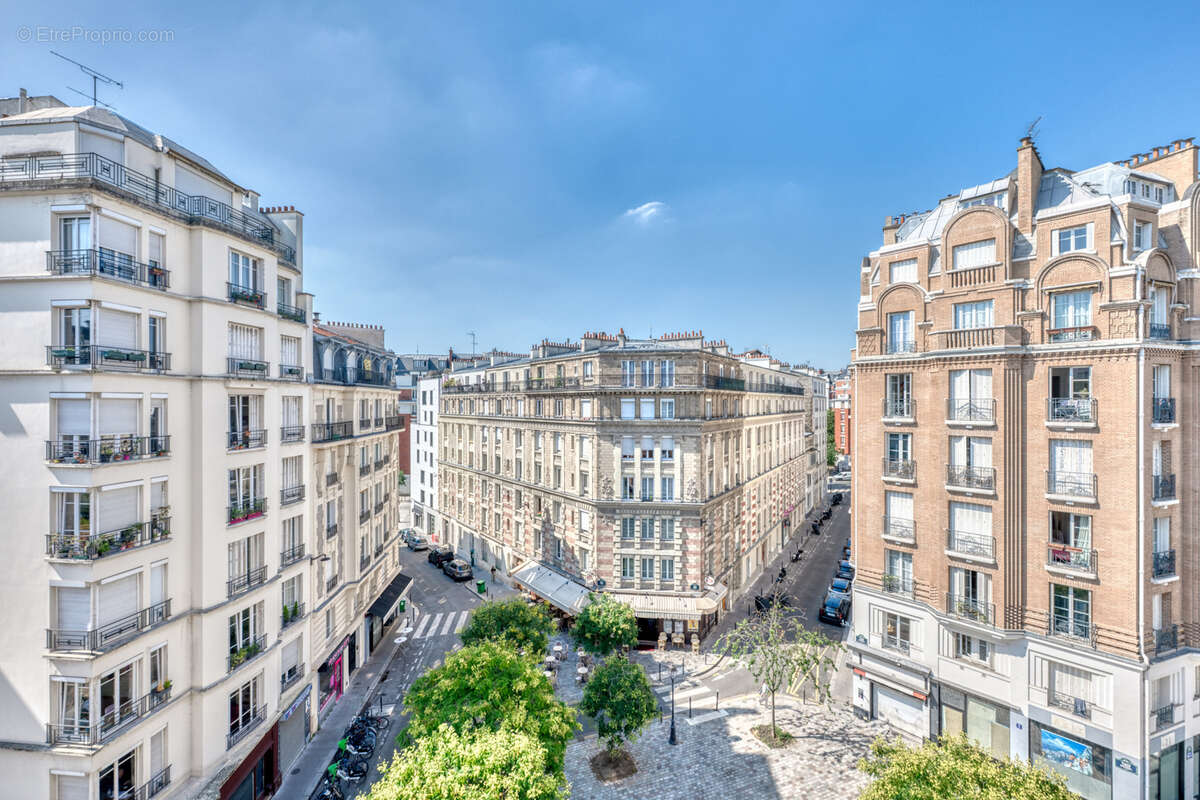 Appartement à PARIS-16E