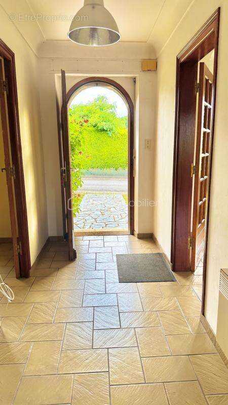 Maison à CARHAIX-PLOUGUER