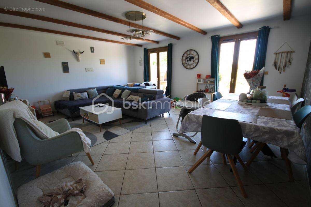 Maison à LA FERTE-ALAIS