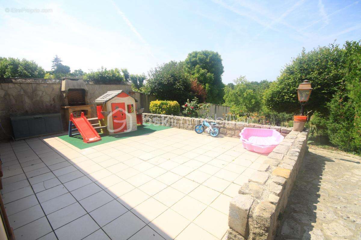 Maison à LA FERTE-ALAIS