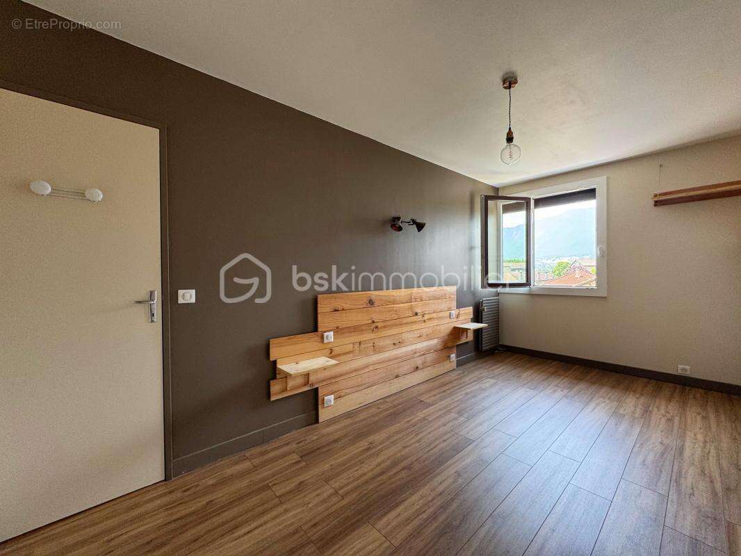 Appartement à VILLARD-BONNOT