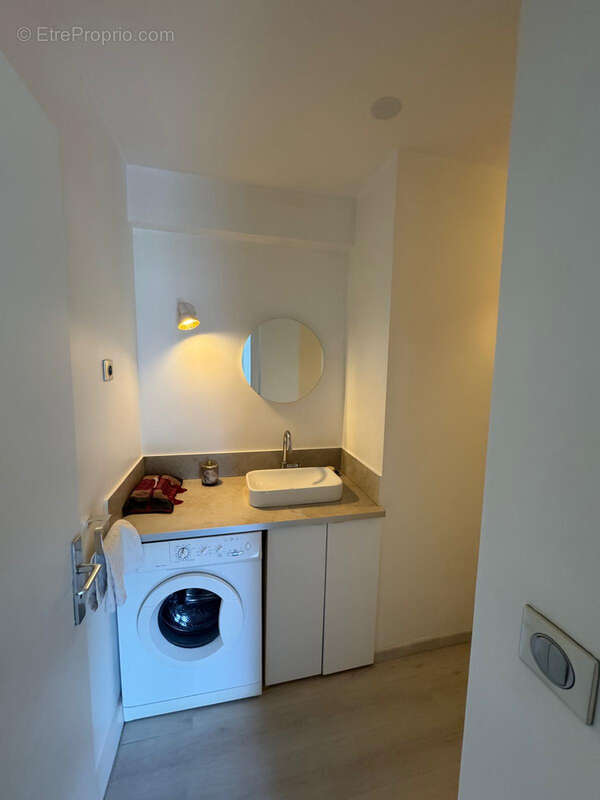 Appartement à VERSAILLES