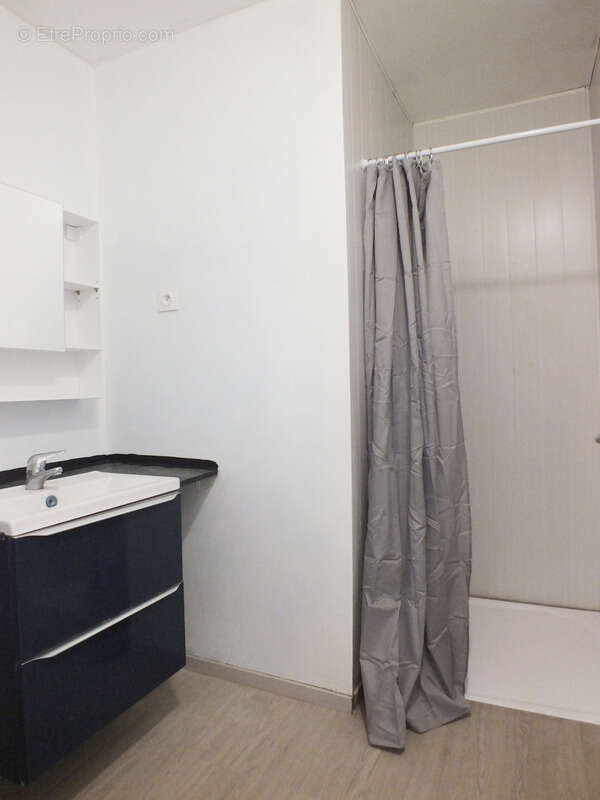 Maison à MONTIGNY-MONTFORT