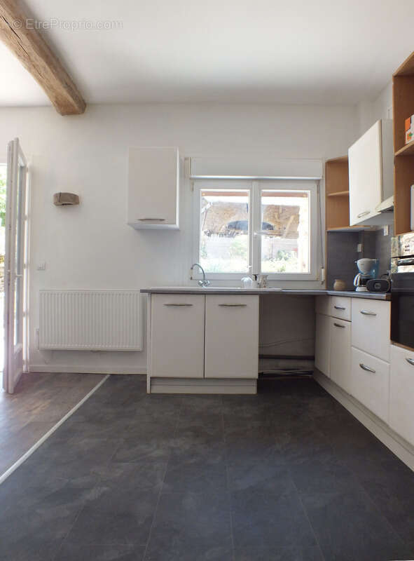 Maison à MONTIGNY-MONTFORT