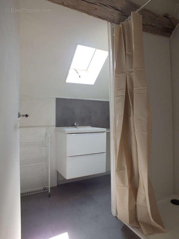 Maison à MONTIGNY-MONTFORT