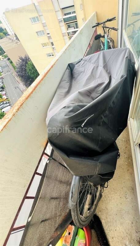 Appartement à EPINAY-SOUS-SENART