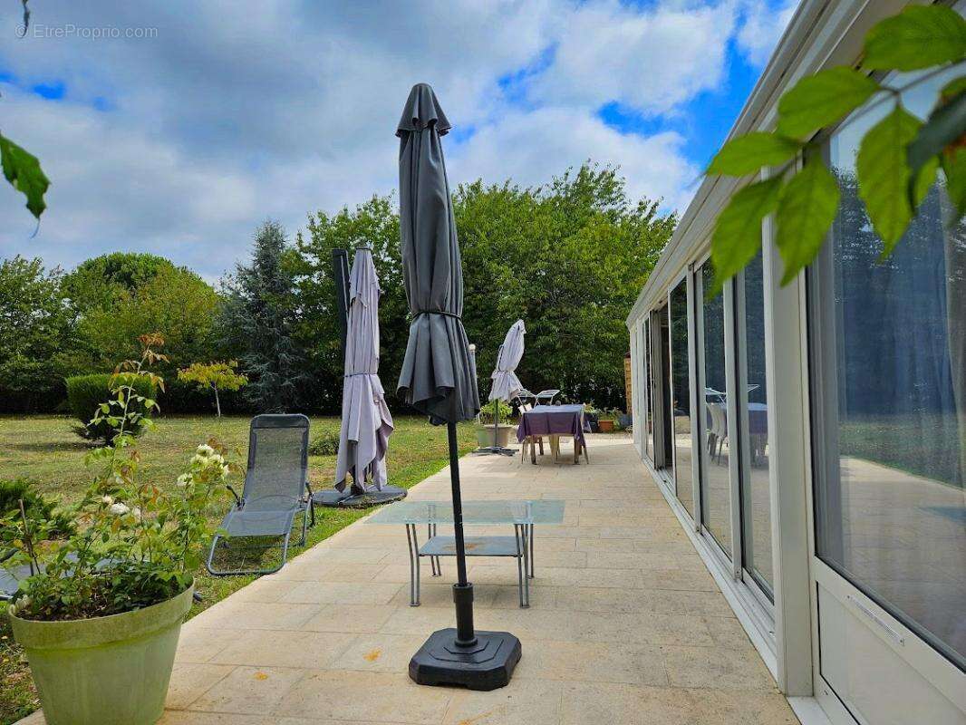 Maison à SAINTE-LIVRADE-SUR-LOT