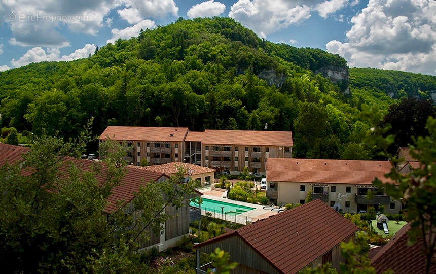 Appartement à LES EYZIES-DE-TAYAC-SIREUIL