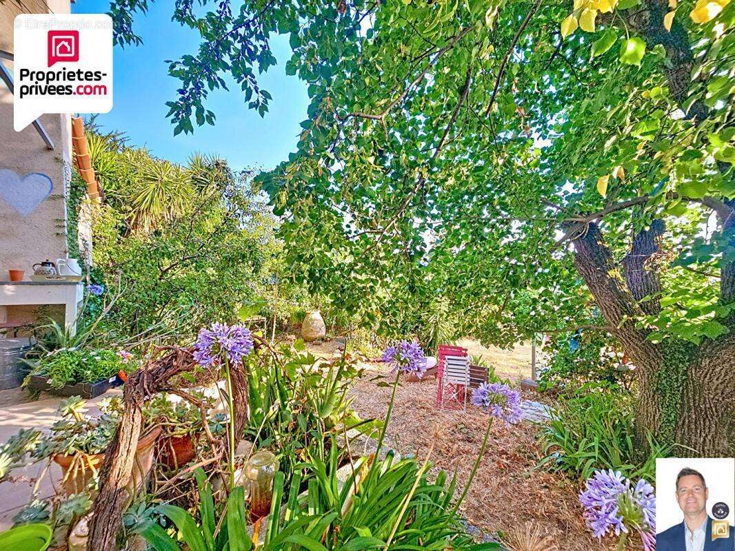 Maison à SAINT-CEZAIRE-SUR-SIAGNE