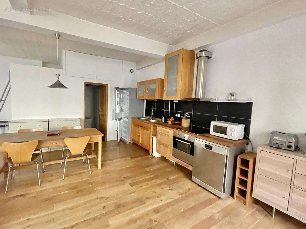 Appartement à SAINT-DENIS