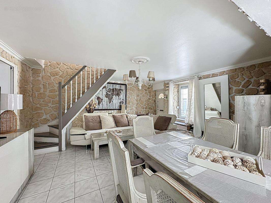 Maison à SAINT-CHAMOND