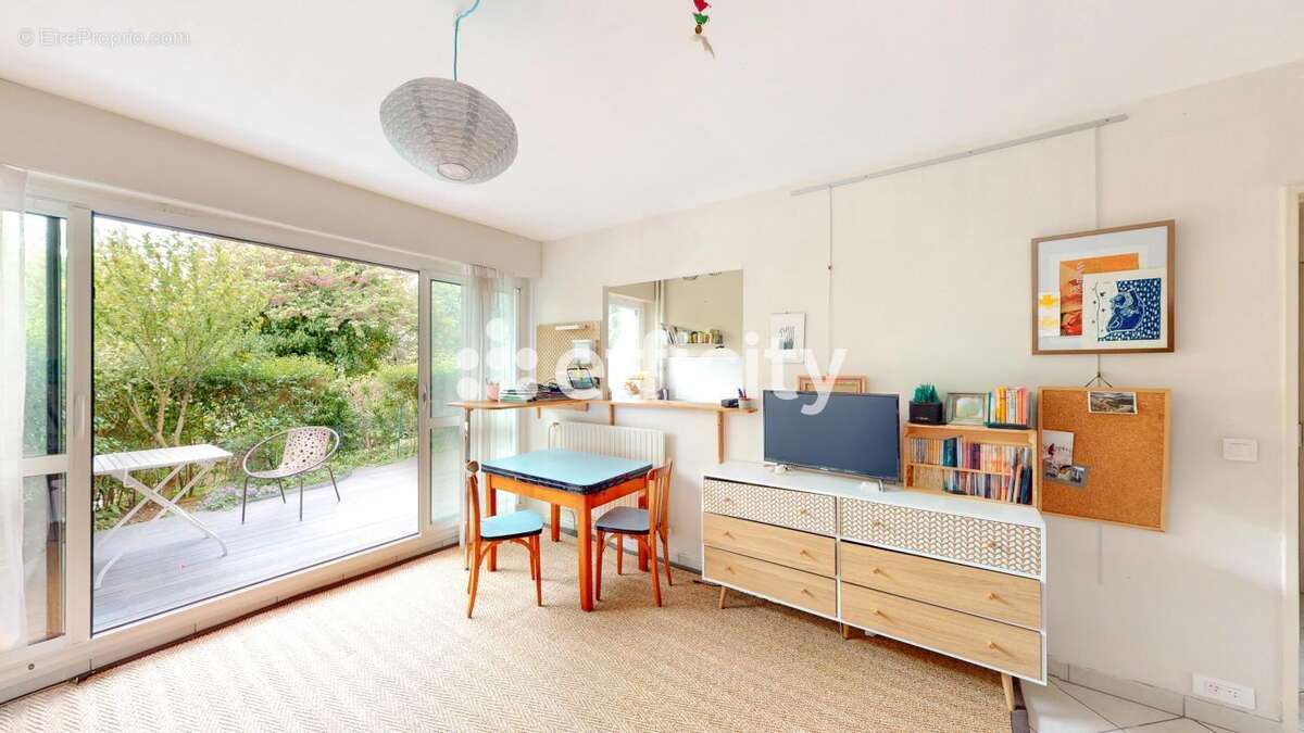 Appartement à CHOISY-LE-ROI