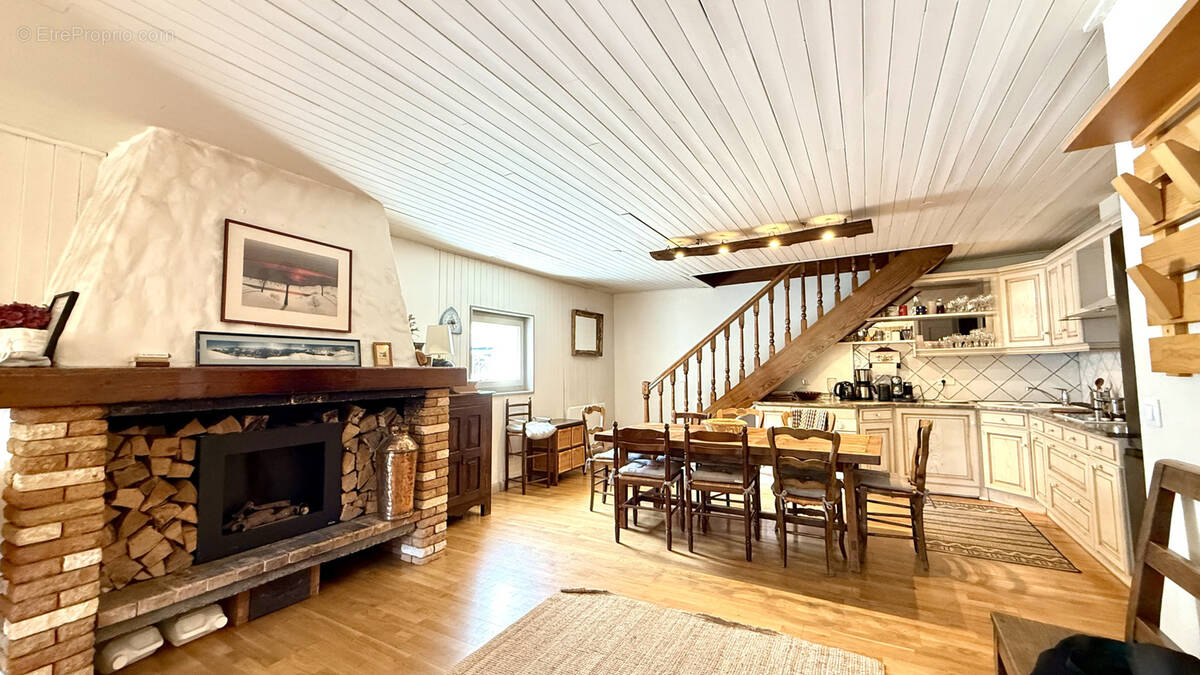 Appartement à LES GETS