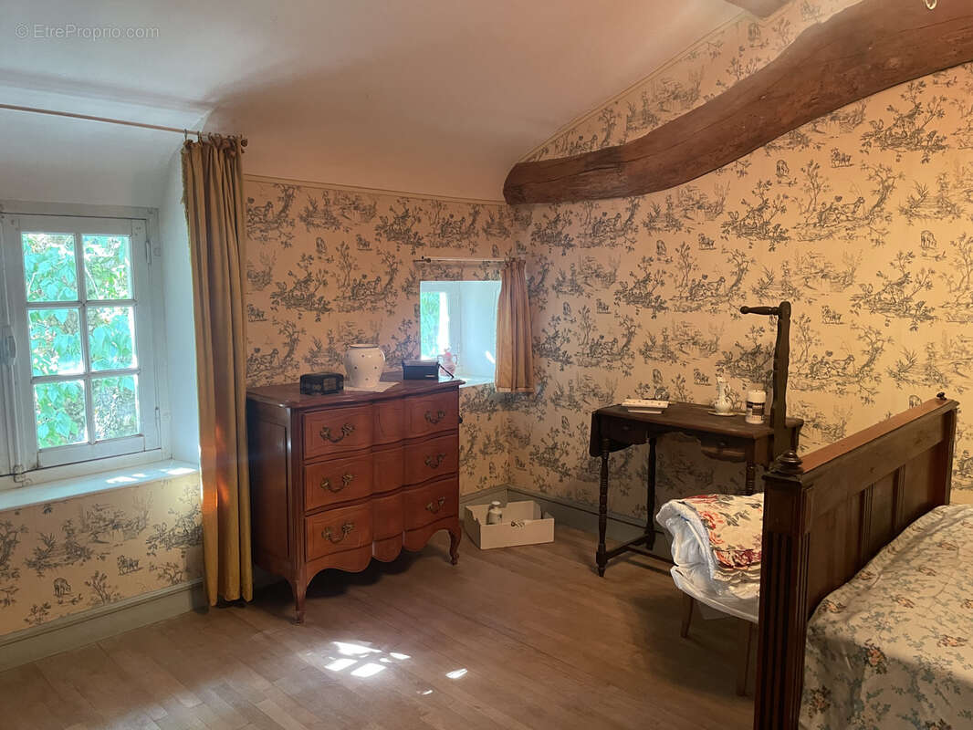 Maison à SAINT-JEAN-DE-SAUVES