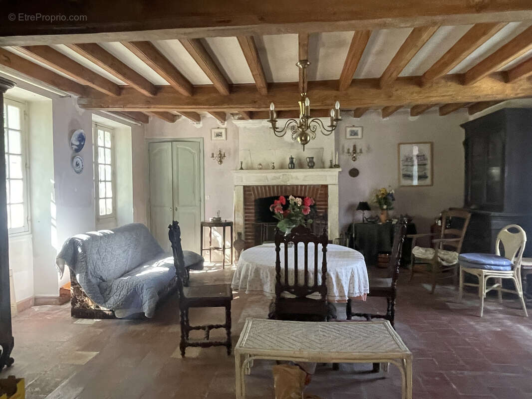 Maison à SAINT-JEAN-DE-SAUVES