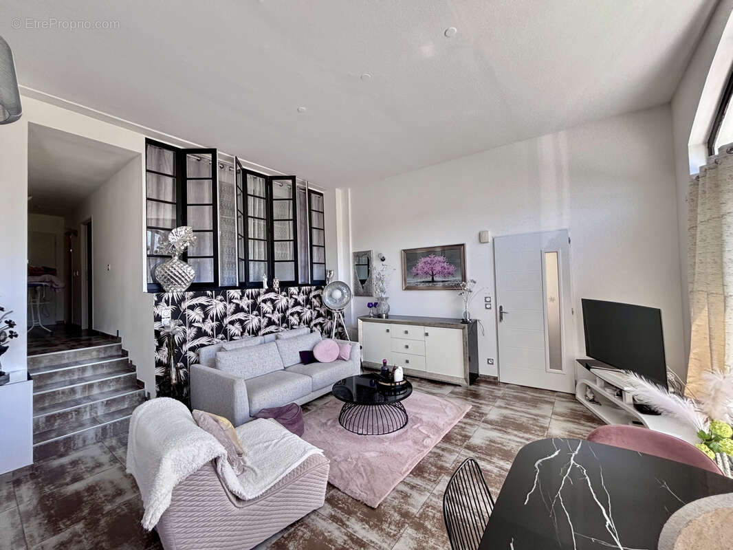 Appartement à LA SAULCE