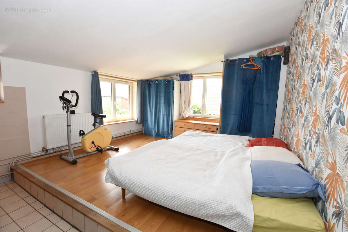 Maison à VILLERS-BOCAGE