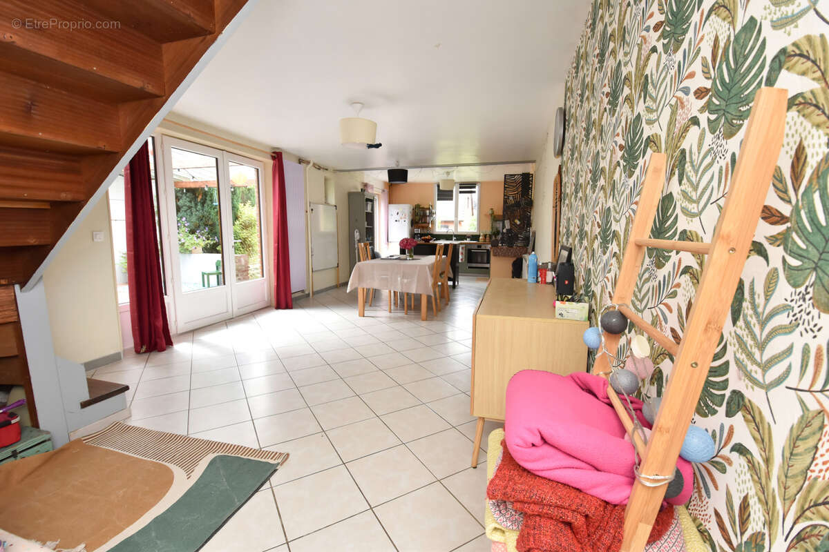 Maison à VILLERS-BOCAGE