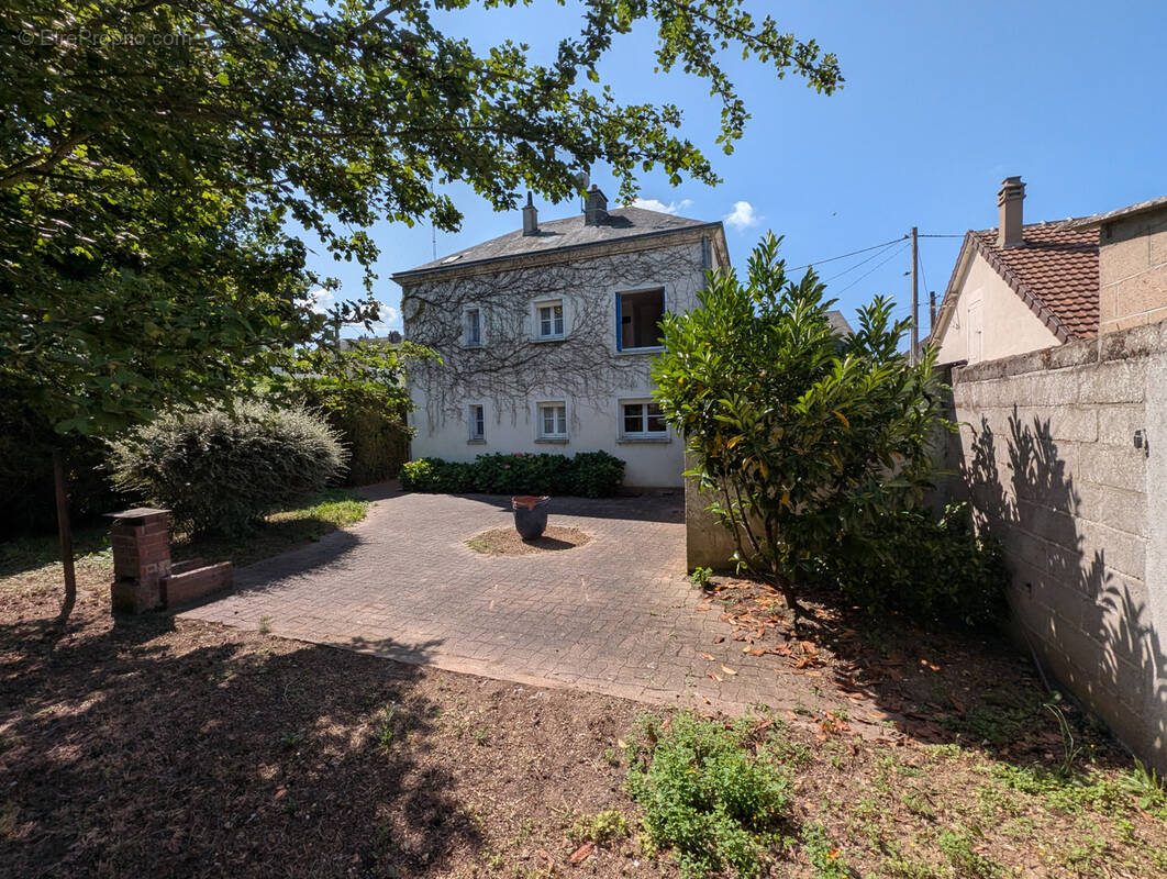 Maison à CHATEAUDUN