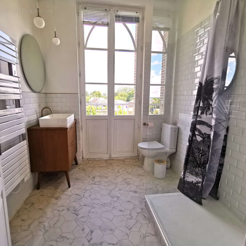 Maison à NEUFCHATEL-EN-BRAY